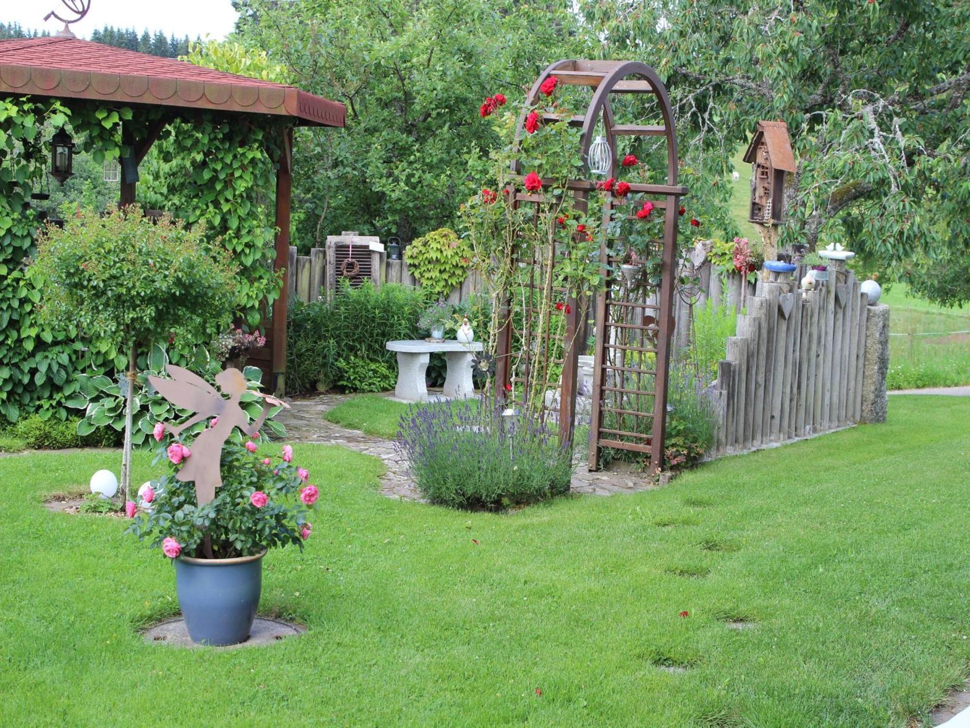 Ferienwohnung Haus Am Roetenberg Grafenhausen Eksteriør bilde